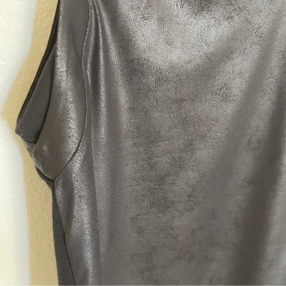 Halogen Faux Leather Black Media Sleeveless Top Size Small - Picture 6 of 8